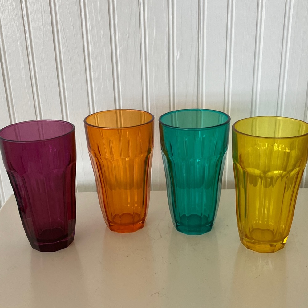 Circle Ware Colorful 8 Ounce Tumbler Glass Drinking Glasses Set of 4